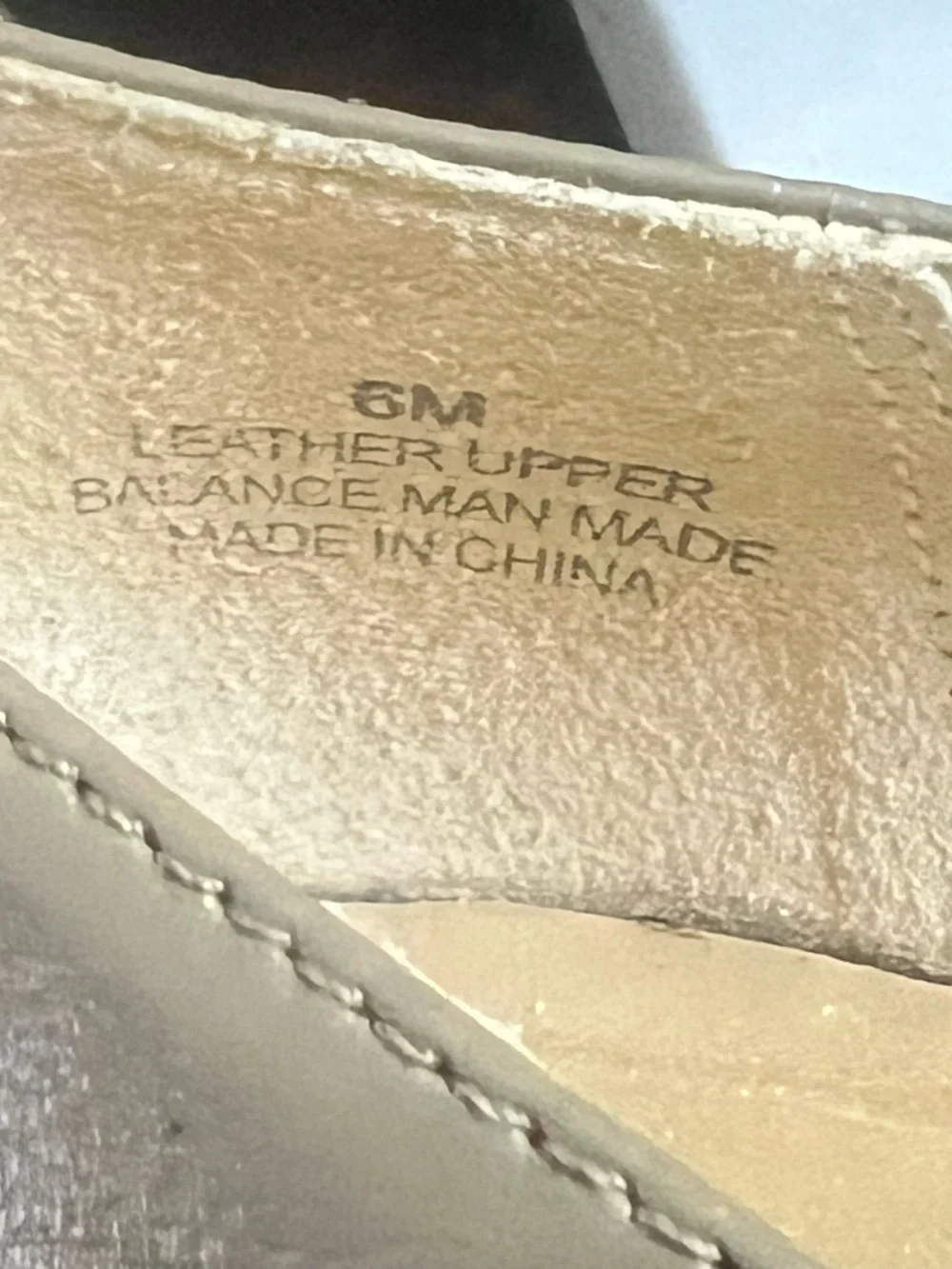 David Tate Women's. Taupe Leather Pump  Size 6